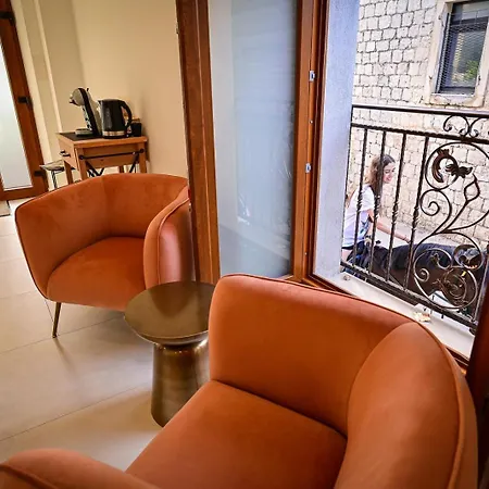 Pojta - Sobe Za Najam 4* Sinj