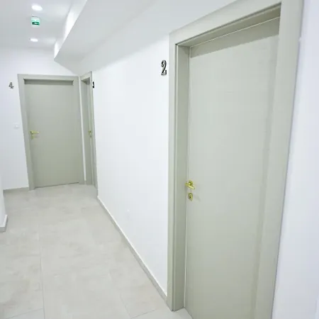 Guest house Pojta - Sobe Za Najam 4*