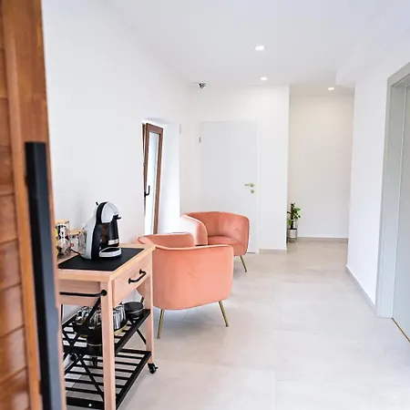 Pojta - Sobe Za Najam Guest house 4*