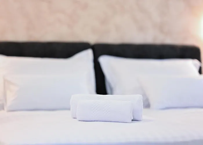 Luxury Pojta Gasthuis 4*